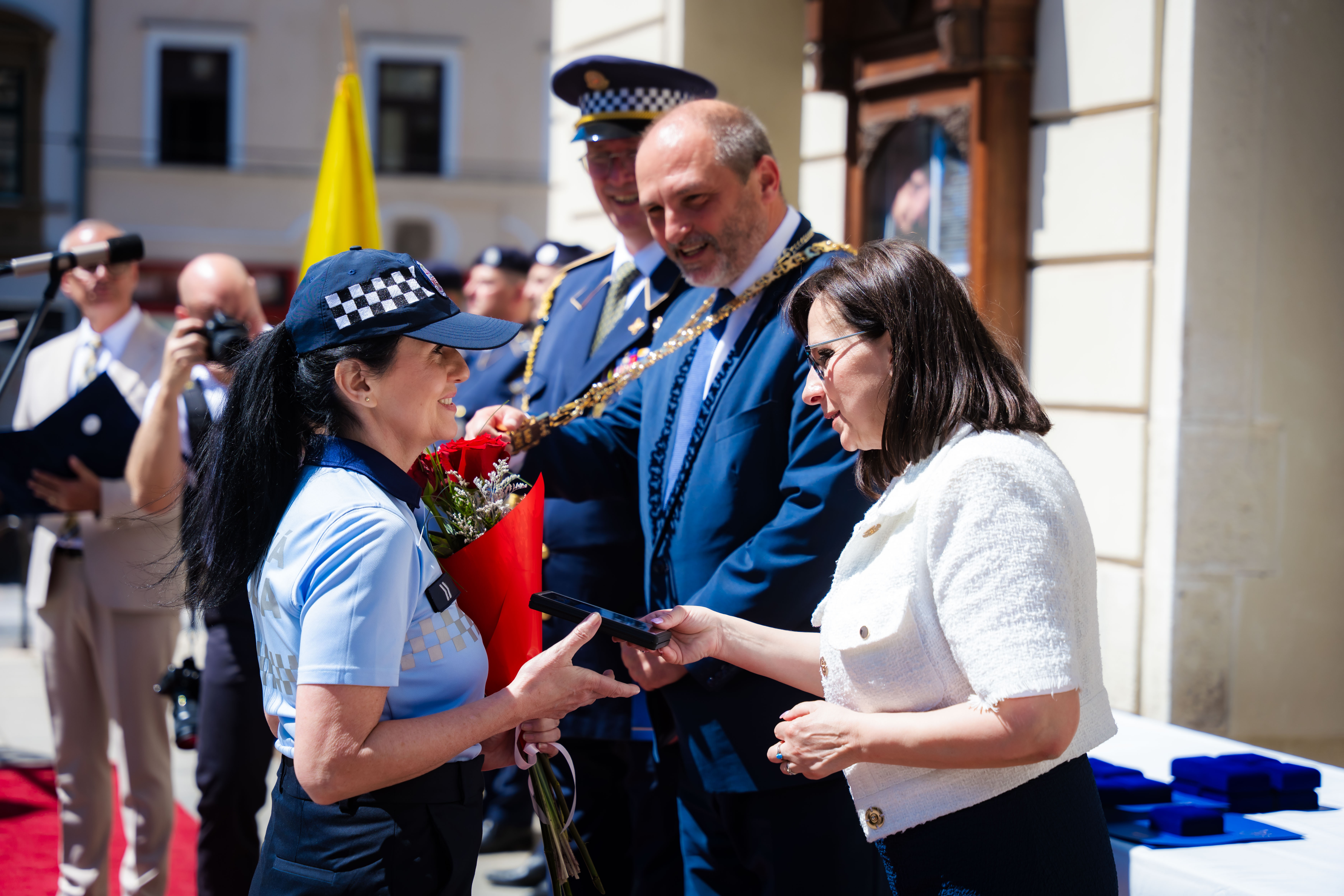 Slavnostne ocenovanie prislusnikov Mestskej policie mesta Kosice -1-79